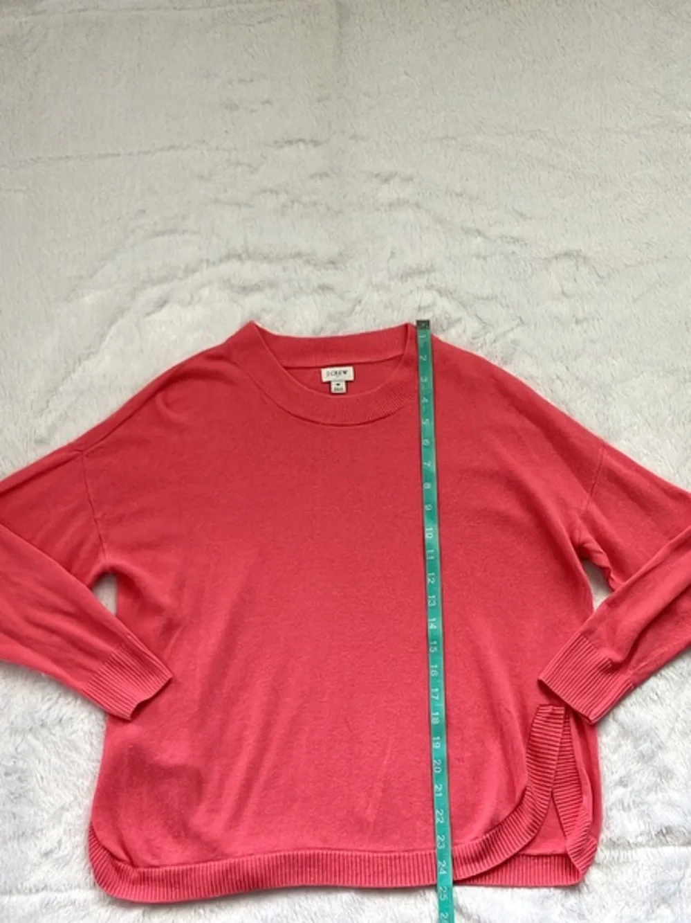 J. Crew Pink Linen Blend Curved Hem Crewneck Sweater, Size Medium